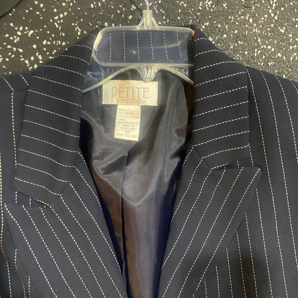 Petite Sophisticate Black and White Blazer with Pinstripe Pattern - Picture 4 of 5